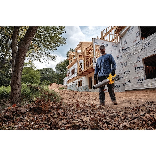 DEWALT 60V MAX* Brushless Cordless Handheld Axial Blower (Tool Only)