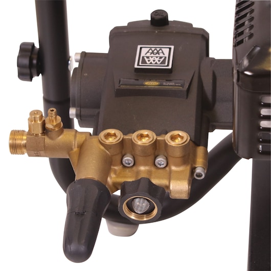 DEWALT 3700 PSI 2.5 GPM Cold Water Gas Pressure Washer