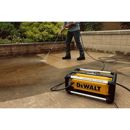 DEWALT 2600 PSI 1.1 GPM Electric Jobsite Pressure Washer