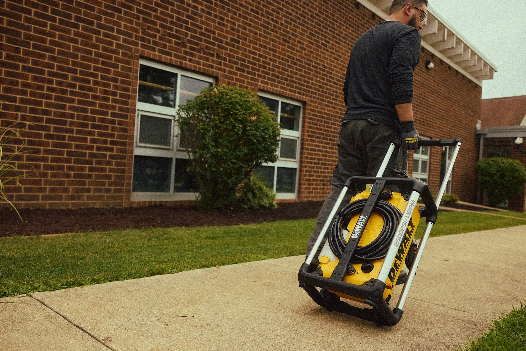 DEWALT® 2600 PSI 1.1 GPM Electric Jobsite Pressure Washer